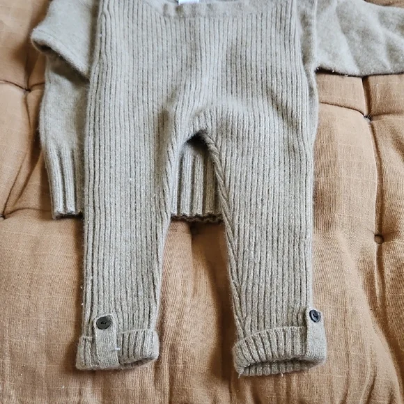 Zara Tan Cashmere Knit Sweater And Leggings Set - Picture 3 of 9